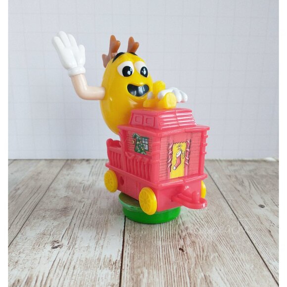 M&Ms Vintage Train Cars 2 Pack Series 1 Collectible Candy Topper Limited Edition - Picture 3 of 16
